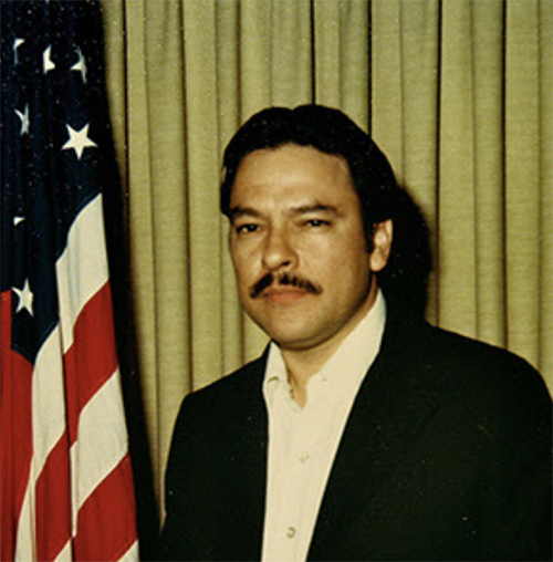 William C. Velásquez photo